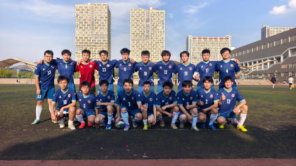 绿茵逐梦展风采，化工健儿战“昆工杯”